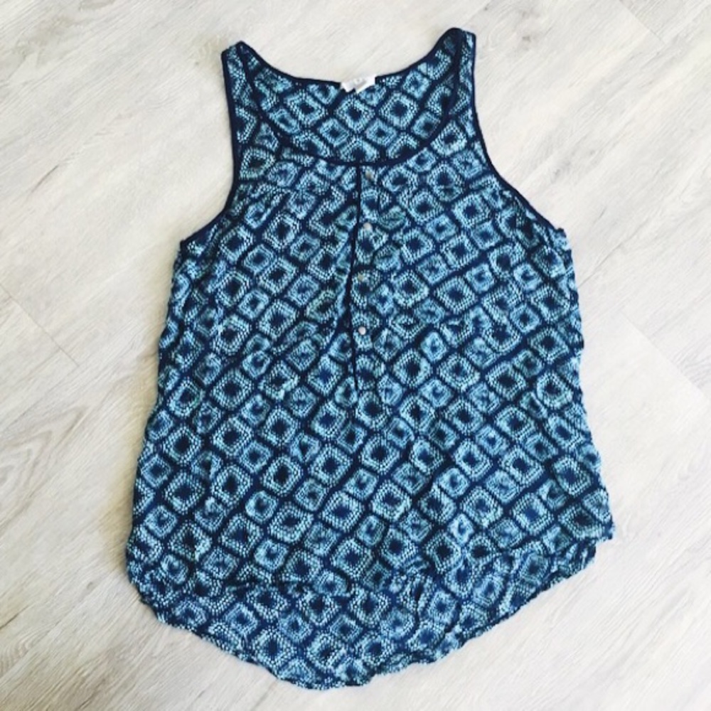 GREEN REPTILE PRINT TANK